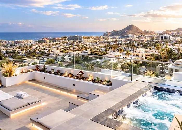 Rooftop Escape • Walk To • Luxury * Cabo San Lucas